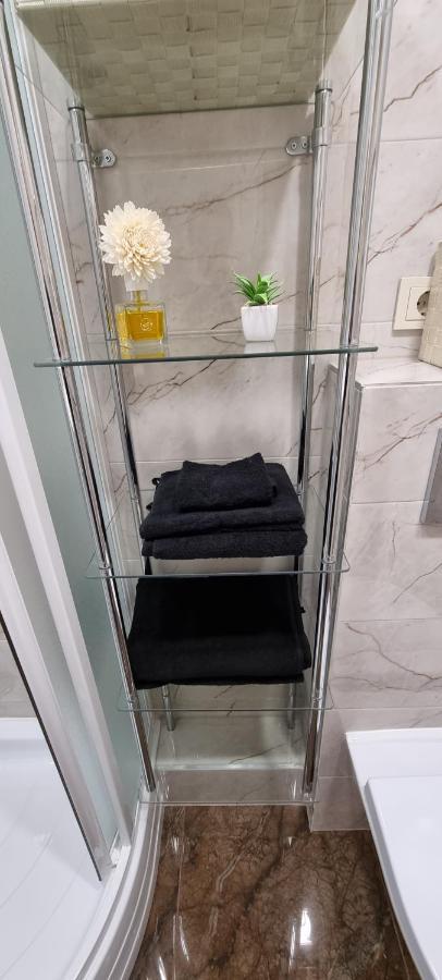 A. G. Central Apartaments Шяуляй Экстерьер фото
